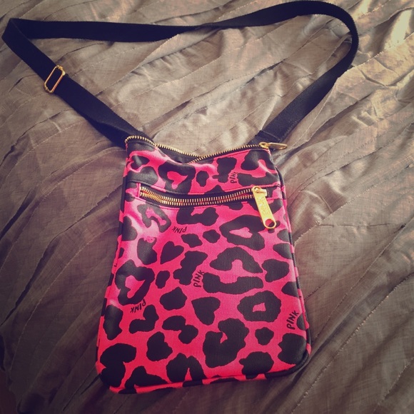 Cross body purse