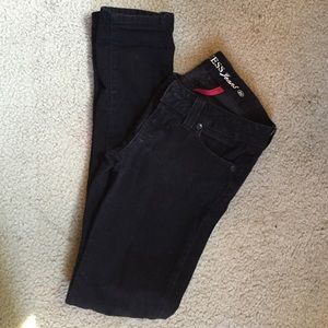 Guess Daredevil Skinny Leg black jeans, size 26