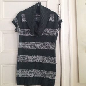 Short sleeve sweater dress