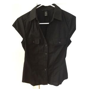 H n M Black button down with short sleeves