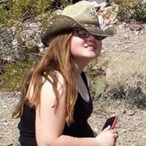 Meet your Posher, Kendra