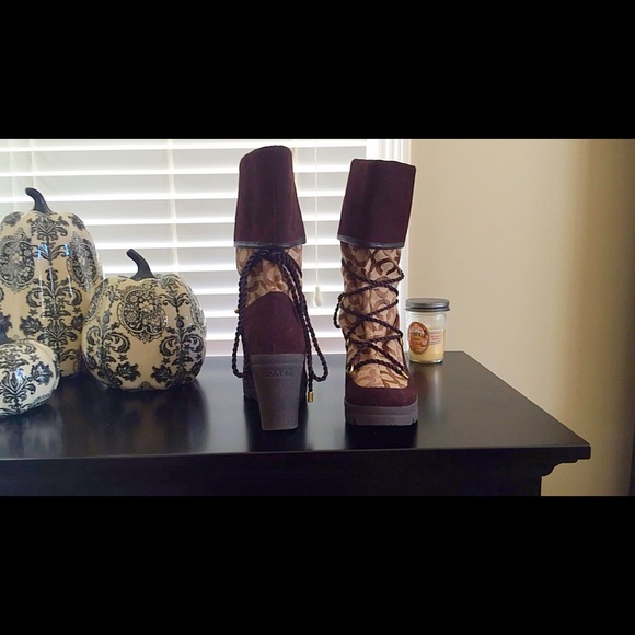 Coach boots - Picture 2 of 4