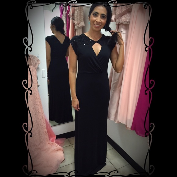 Badgley Mischka Black Beaded Gown w/cap sleeve