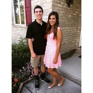 Meet your Posher, Hayley