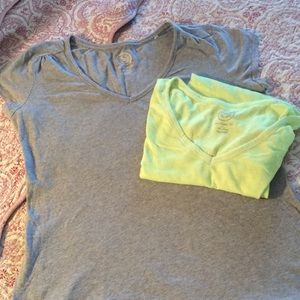 2 size large T-shirts gray and Nj yellow