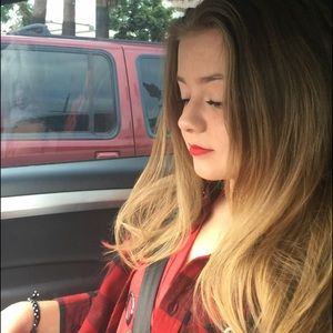 Meet your Posher, Gabrielle