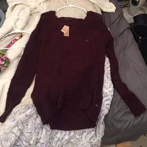 American Eagle V-neck sweater