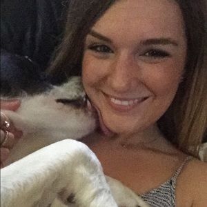 Meet your Posher, Kelly