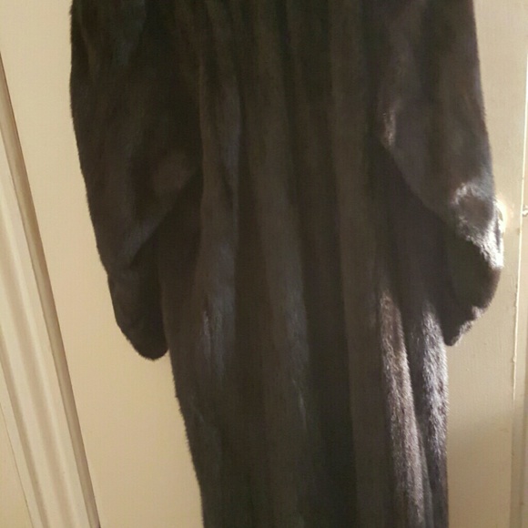 Fur coat,FINAL SALE PRICE FIRM - Picture 1 of 3