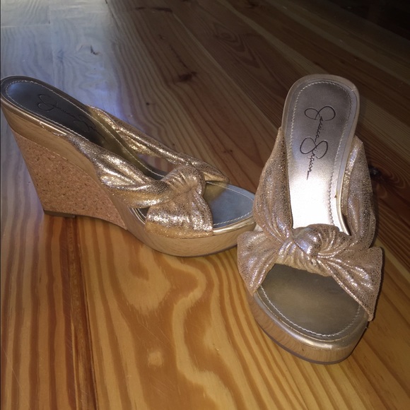 Jessica Simpson wedges