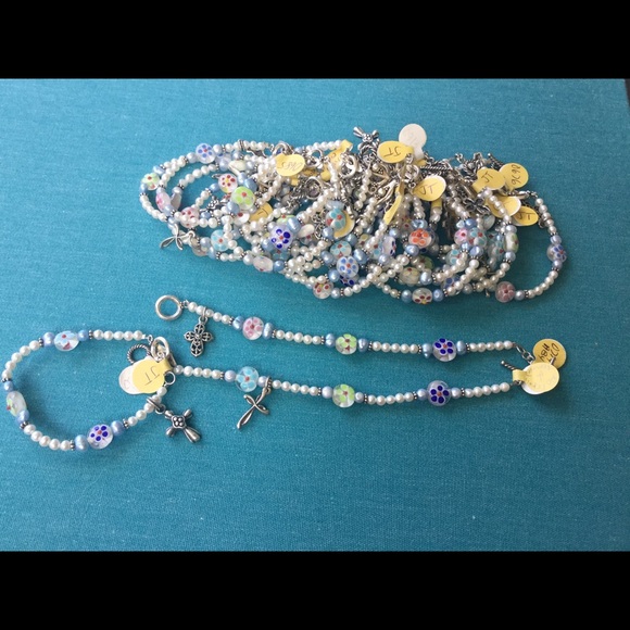 Lot of 25 SS Pearl & Murano Cross Bracelets 5"