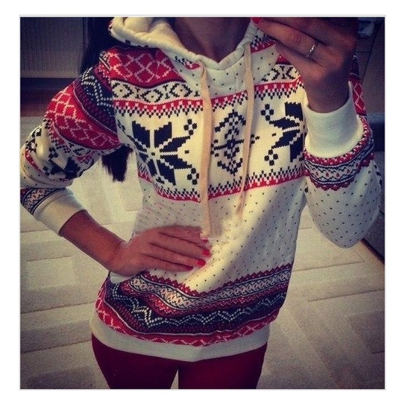 NWOT CUPSHE SNOW CHRISTMAS ENVY SWEATSHIRT