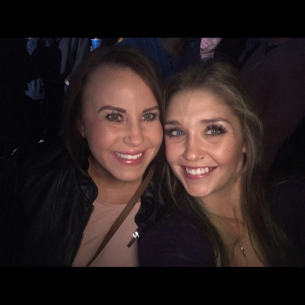 Meet your Posher, Amanda