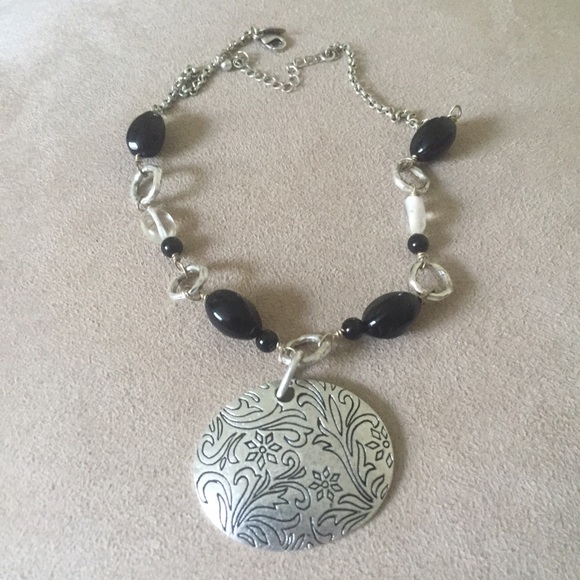 Lia Sophia necklace