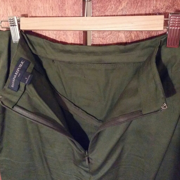 Skirt - Picture 3 of 3