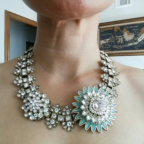 Zara Statement necklace