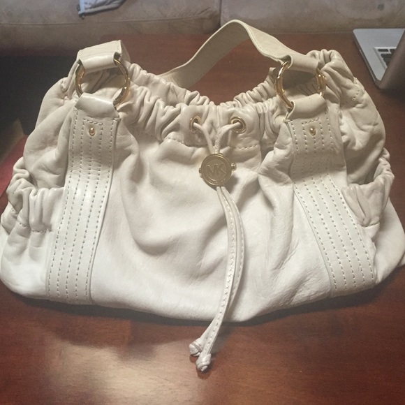 Leather Michael kors shoulder bag