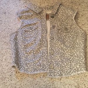 Jean cheetah vest