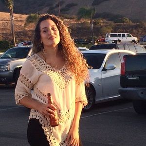 Meet your Posher, Isabella