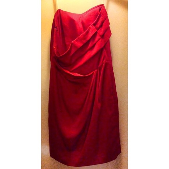 BCBag Sz 4 Red Cocktail Dress - Picture 2 of 3