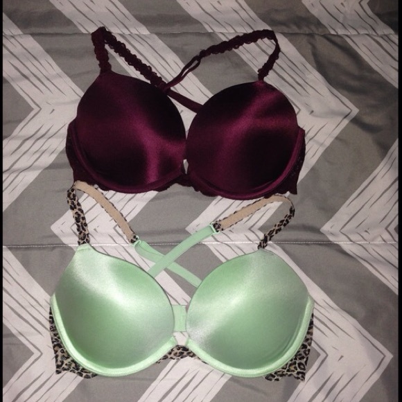 On hold for @pico_closet Pink VS Bras