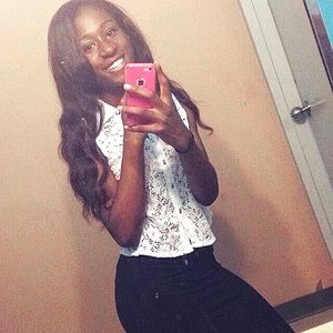 Meet your Posher, Shay