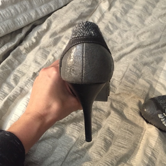 Naughty monkey grey and tweed butterfly pumps - Picture 3 of 4