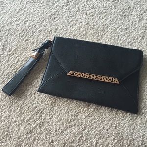 Stella & Dot - Avalon Bracelet Clutch in Black