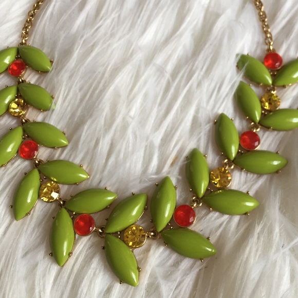 KATE SPADE Enchanted Garden Green Crystal Necklace