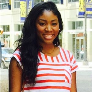 Meet your Posher, Dominique