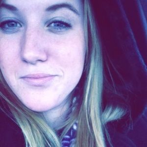 Meet your Posher, Cali