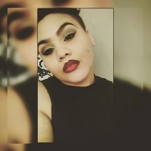 Meet your Posher, Lee