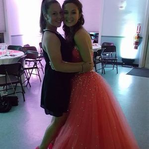 Meet your Posher, Joyce