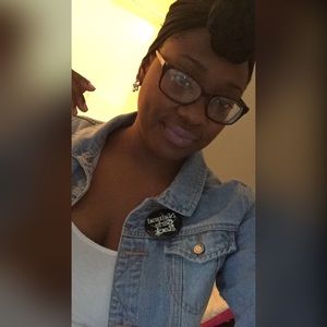 Meet your Posher, Johnna