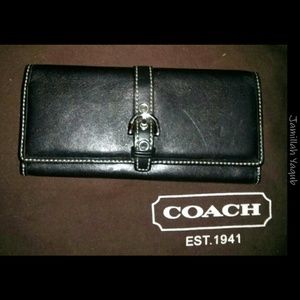 Authentic Coach wallet