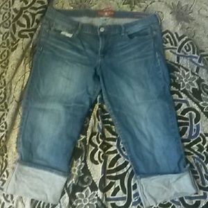 Lucky brand sweet n crop pant never been warn