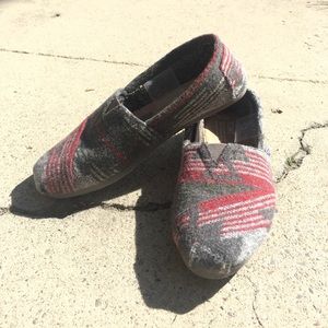 Toms classic slip-on Wool, gray/red