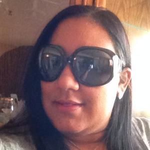 Meet your Posher, Yaiza