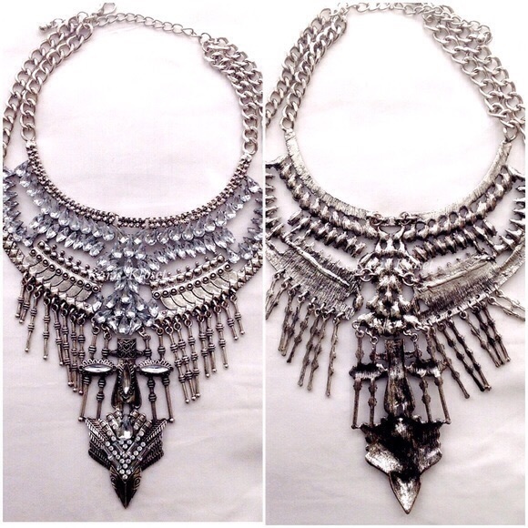 Jewelry | Layered silver statement necklace - Picture 4 of 4