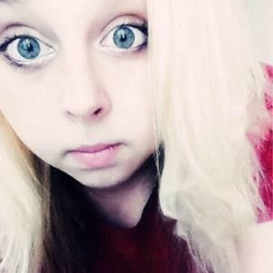 Meet your Posher, Mackenzie