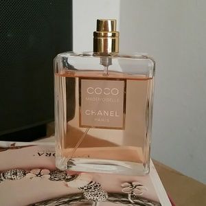 Coco mademoiselle chanel 3.4 FL. Oz