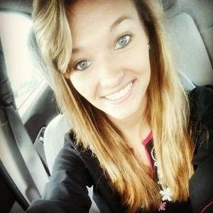 Meet your Posher, Brooke