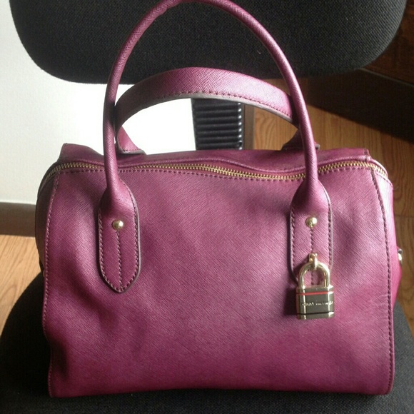 tommy hilfiger bag