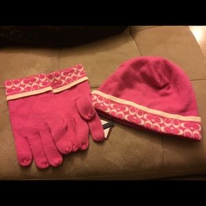 Coach hat and gloves