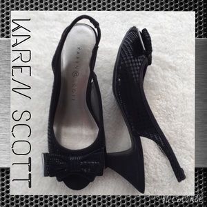 ⚪️ NIB Karen Scott Kitten Heels