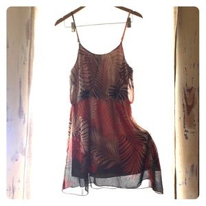 Earthy tone little dress , the palms please.