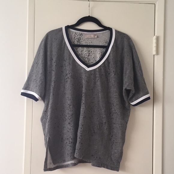 Nation Ltd Gray V-neck Batwing Sweatshirt Top
