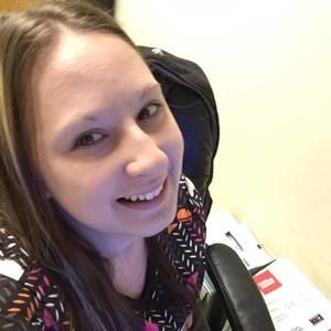 Meet your Posher, Crystal