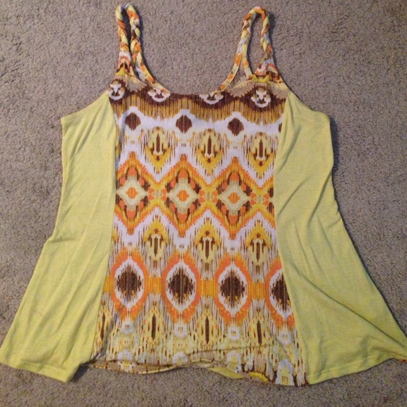 Braided strap yellow flowy tank top