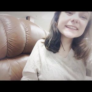 Meet your Posher, Lida